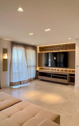 Apartamento para alugar com 214m², 4 quartos e 3 vagas Apartamento para alugar com 214m², 4 quartos e 3 vagasSala