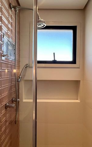 Apartamento para alugar com 214m², 4 quartos e 3 vagas Apartamento para alugar com 214m², 4 quartos e 3 vagasBanheiro da Suíte 2