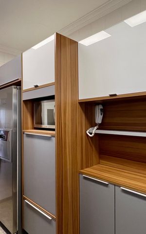 Apartamento para alugar com 214m², 4 quartos e 3 vagas Apartamento para alugar com 214m², 4 quartos e 3 vagasCozinha