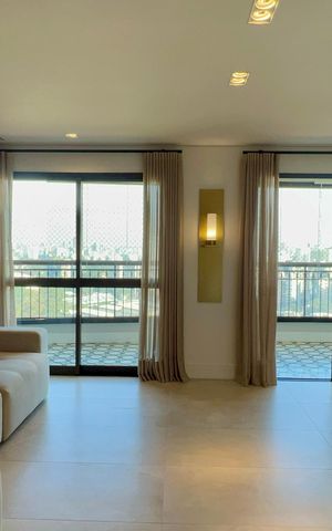 Apartamento para alugar com 214m², 4 quartos e 3 vagas Apartamento para alugar com 214m², 4 quartos e 3 vagasSala