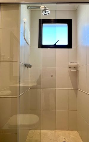 Apartamento para alugar com 214m², 4 quartos e 3 vagas Apartamento para alugar com 214m², 4 quartos e 3 vagasBanheiro