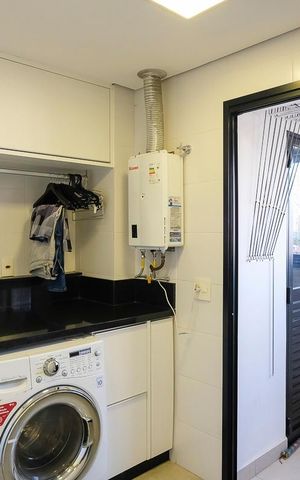 Apartamento à venda com 200m², 3 quartos e 3 vagasÁrea de serviço