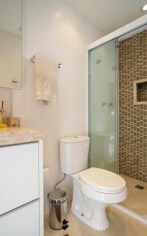 Apartamento à venda com 200m², 3 quartos e 3 vagasBanheiro da suíte 3