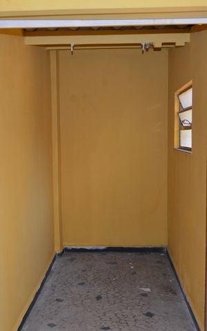 Casa à venda com 111m², 3 quartos e 2 vagasQuarto de Serviço