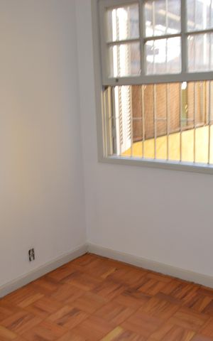 Casa à venda com 111m², 3 quartos e 2 vagasQuarto 2