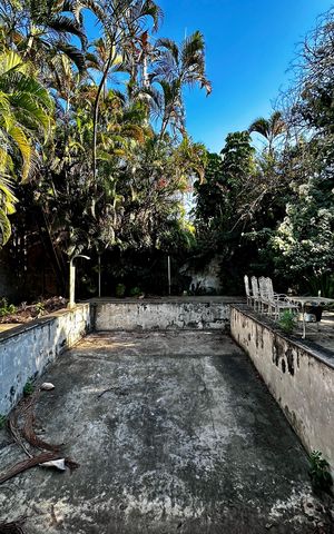 Casa à venda com 1000m², 6 quartos e 2 vagas Casa à venda com 1000m², 6 quartos e 2 vagasÁrea comum