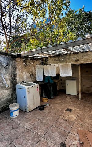 Casa à venda com 1000m², 6 quartos e 2 vagas Casa à venda com 1000m², 6 quartos e 2 vagasÁrea de Serviço