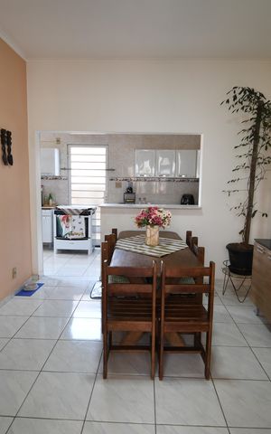 Casa à venda com 340m², 4 quartos e 3 vagasSala 2