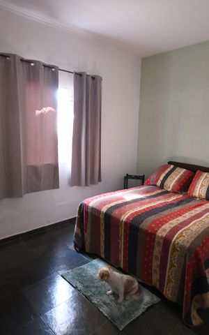 Casa à venda com 340m², 4 quartos e 3 vagasSuíte