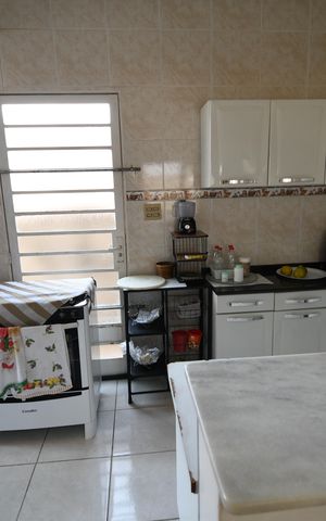 Casa à venda com 340m², 4 quartos e 3 vagasCozinha