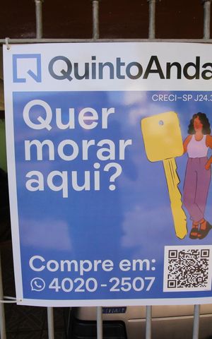 Casa à venda com 120m², 2 quartos e 2 vagasPlaca