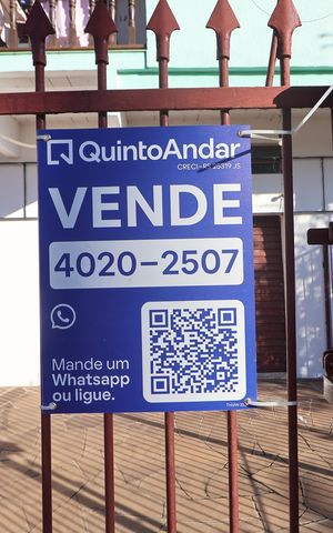 Casa à venda com 248m², 3 quartos e 2 vagasQr Code