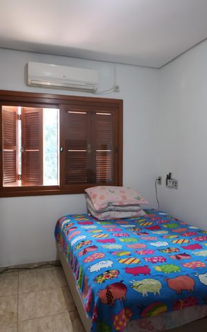 Casa à venda com 248m², 3 quartos e 2 vagasQuarto 1
