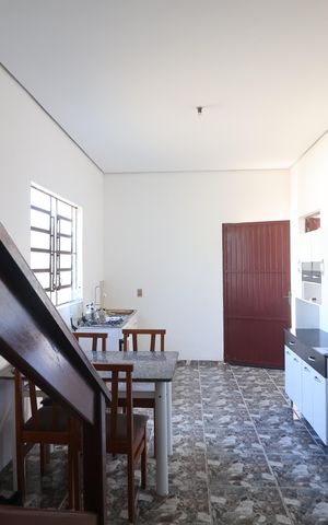 Casa à venda com 248m², 3 quartos e 2 vagasCozinha 2