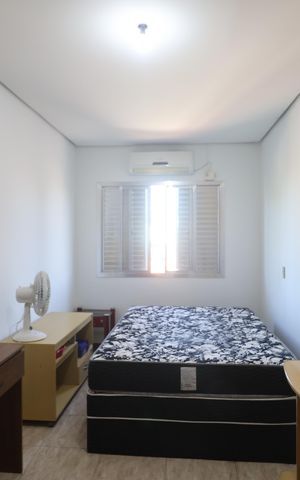 Casa à venda com 248m², 3 quartos e 2 vagasQuarto 3