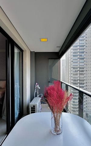 Apartamento à venda com 36m², 1 quarto e 1 vaga Apartamento à venda com 36m², 1 quarto e 1 vagaSacada da Sala