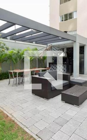 Apartamento à venda com 36m², 1 quarto e 1 vaga Apartamento à venda com 36m², 1 quarto e 1 vagaÁrea comum - Churrasqueira