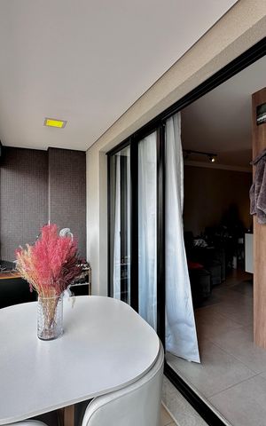 Apartamento à venda com 36m², 1 quarto e 1 vaga Apartamento à venda com 36m², 1 quarto e 1 vagaSacada da Sala