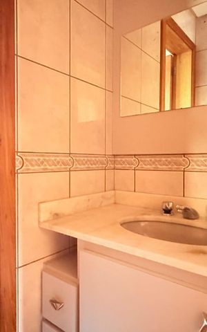 Apartamento à venda com 103m², 3 quartos e 2 vagas Apartamento à venda com 103m², 3 quartos e 2 vagasBanheiro 2