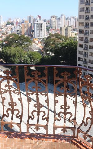 Apartamento para alugar com 153m², 3 quartos e 1 vagaSacada