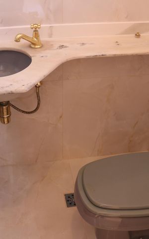 Apartamento para alugar com 153m², 3 quartos e 1 vagaLavabo