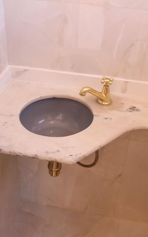 Apartamento para alugar com 153m², 3 quartos e 1 vagaLavabo