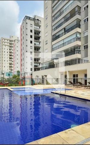Apartamento à venda com 100m², 2 quartos e 1 vaga Apartamento à venda com 100m², 2 quartos e 1 vagaÁrea comum - Piscina