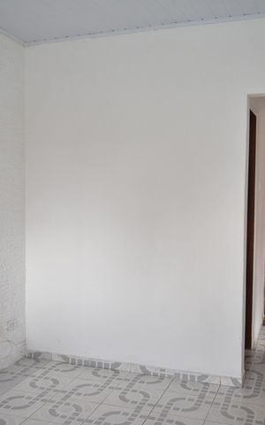 Casa para alugar com 70m², 1 quarto e 1 vagaSala