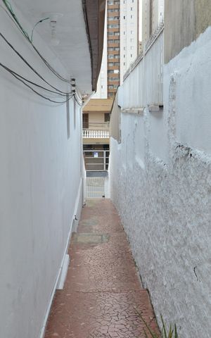 Casa para alugar com 70m², 1 quarto e 1 vagaQuintal