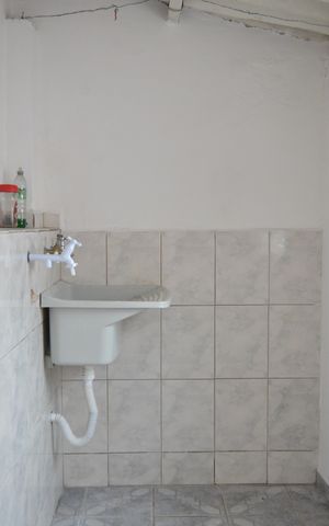 Casa para alugar com 70m², 1 quarto e 1 vagaÁrea de Serviço