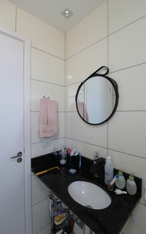Apartamento à venda com 65m², 2 quartos e 2 vagasBanheiro Social