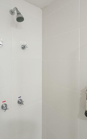 Studio à venda com 26m², 1 quarto e sem vaga Studio à venda com 26m², 1 quarto e sem vagaBanheiro