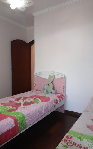 Casa à venda com 180m², 3 quartos e 2 vagasQuarto 3