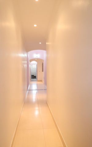 Casa à venda com 180m², 3 quartos e 2 vagasQuintal