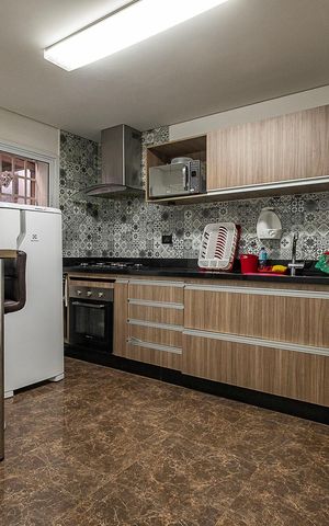 Casa à venda com 129m², 2 quartos e 1 vaga Casa à venda com 129m², 2 quartos e 1 vagaCozinha