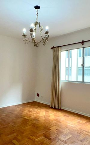 Apartamento à venda com 75m², 2 quartos e 1 vaga Apartamento à venda com 75m², 2 quartos e 1 vagaSala