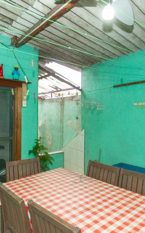 Casa à venda com 78m², 4 quartos e 3 vagasÁrea de Serviço