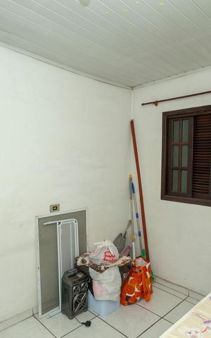 Casa à venda com 78m², 4 quartos e 3 vagasQuarto 3