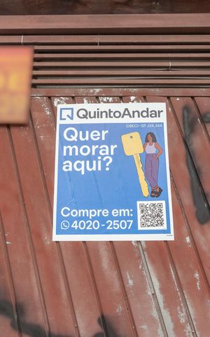 Casa à venda com 78m², 4 quartos e 3 vagasPlaca