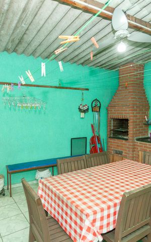 Casa à venda com 78m², 4 quartos e 3 vagasÁrea de Serviço