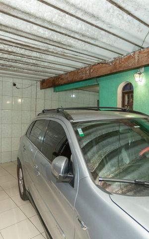 Casa à venda com 78m², 4 quartos e 3 vagasGaragem