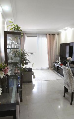Apartamento à venda com 85m², 3 quartos e 2 vagas Apartamento à venda com 85m², 3 quartos e 2 vagasSala