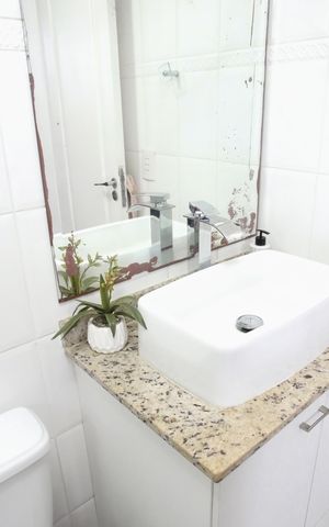 Apartamento à venda com 85m², 3 quartos e 2 vagas Apartamento à venda com 85m², 3 quartos e 2 vagasBanheiro da Suíte