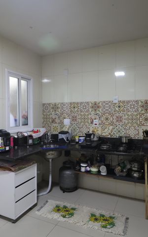 Casa à venda com 200m², 3 quartos e 3 vagasCozinha