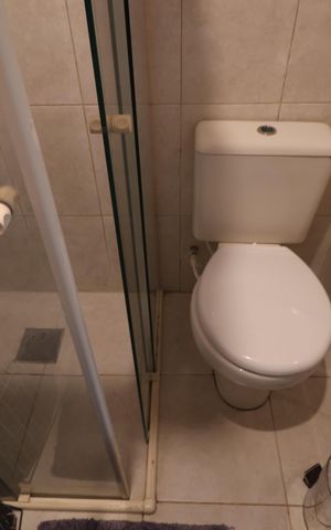 Casa à venda com 200m², 3 quartos e 3 vagasBanheiro de serviço