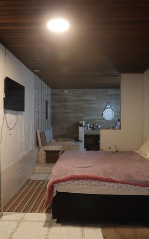 Casa à venda com 200m², 3 quartos e 3 vagasSuíte 2