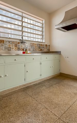 Casa para alugar com 227m², 3 quartos e 3 vagas Casa para alugar com 227m², 3 quartos e 3 vagasCozinha