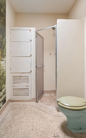 Casa para alugar com 227m², 3 quartos e 3 vagas Casa para alugar com 227m², 3 quartos e 3 vagasBanheiro Social