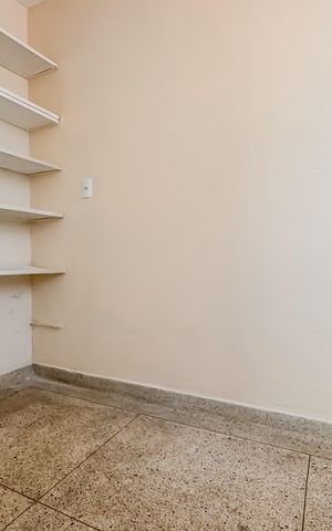Casa para alugar com 227m², 3 quartos e 3 vagas Casa para alugar com 227m², 3 quartos e 3 vagasDespensa