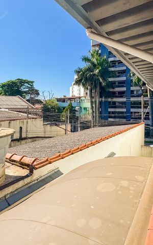 Casa para alugar com 227m², 3 quartos e 3 vagas Casa para alugar com 227m², 3 quartos e 3 vagasVista do Quarto 2